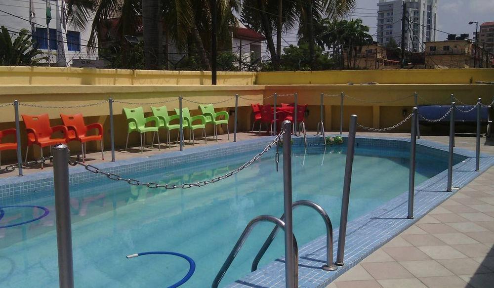 Divine Fountain Hotels Lagos Exterior photo